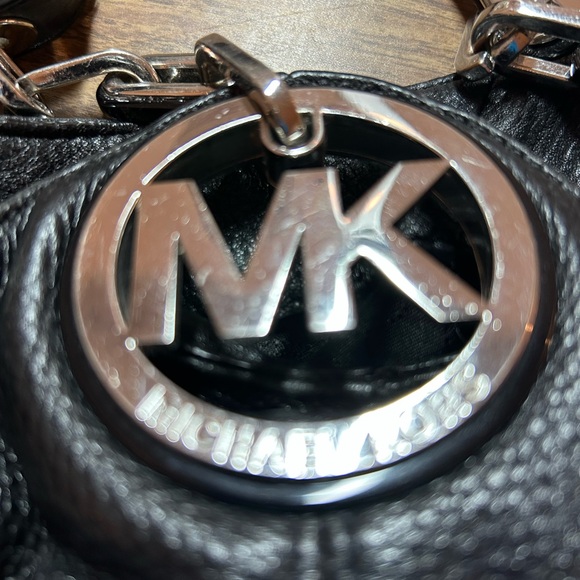 Michael Kors Fulton, large pebbled, leather hobo, shoulder bag satchel - Picture 7 of 7